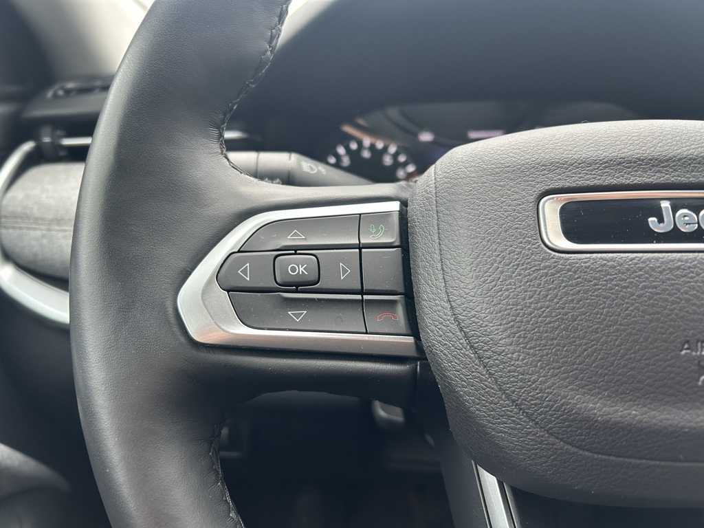 used 2022 Jeep Compass car, priced at $20,895