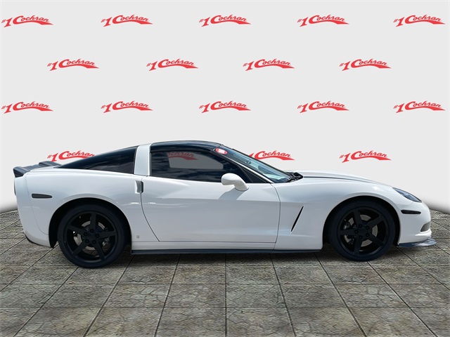 2006 Chevrolet Corvette Base photo 2