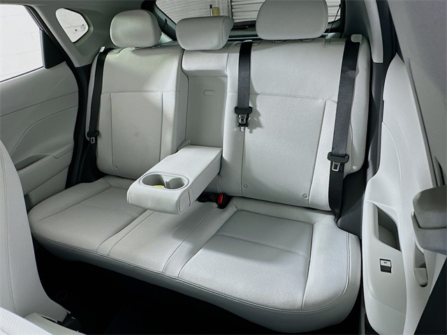 Kona SEL Convenience