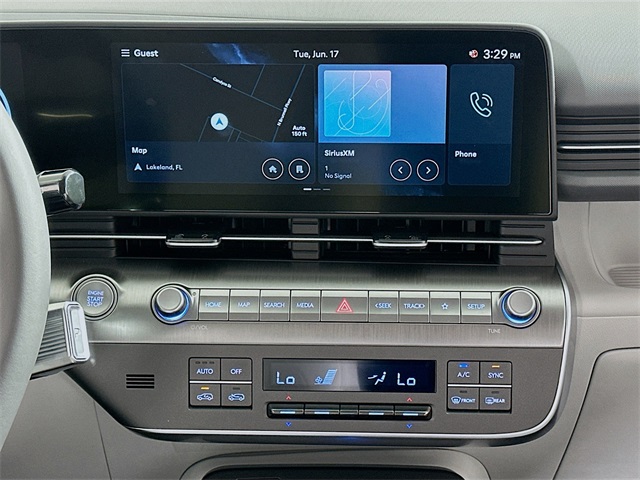 Kona SEL Convenience