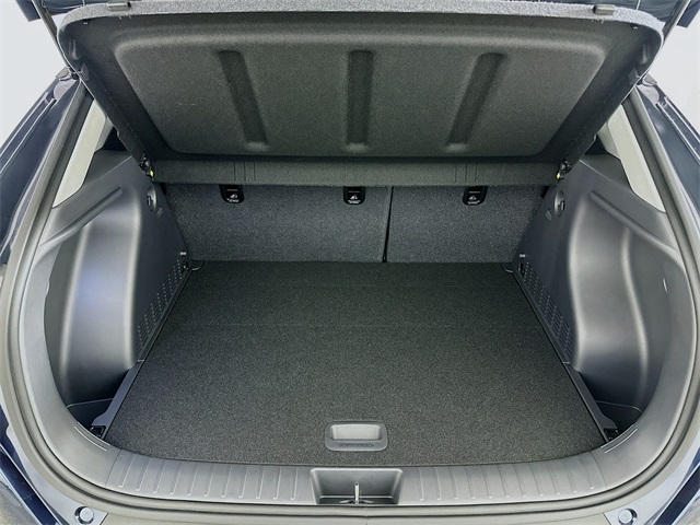 Kona SEL Convenience