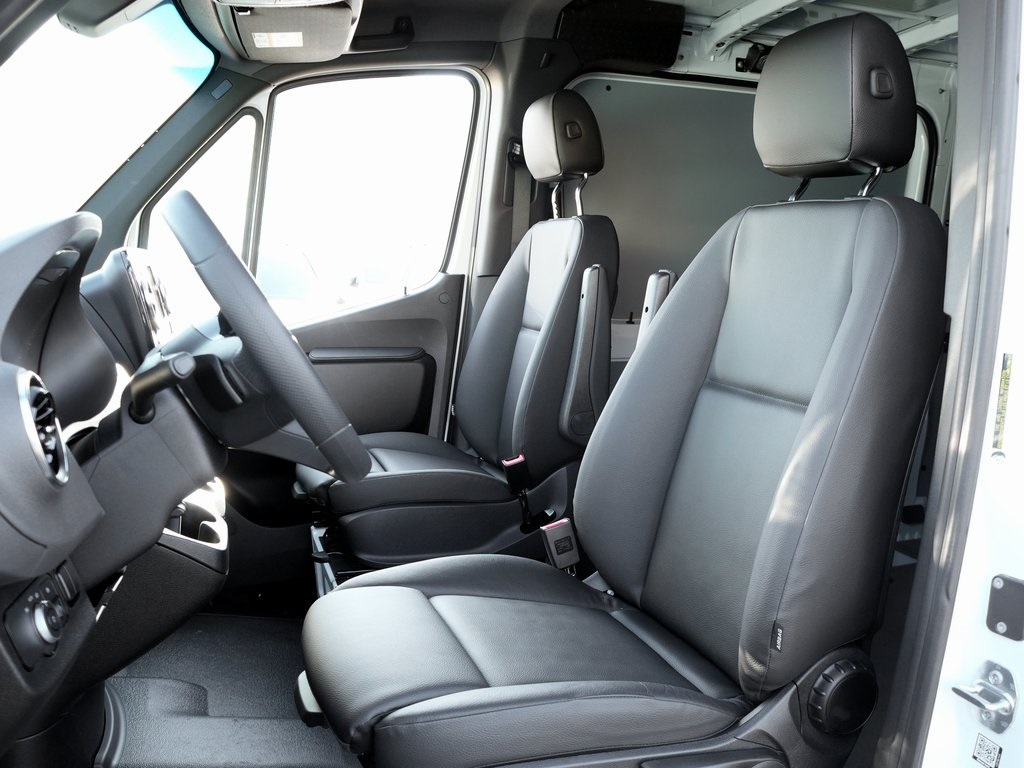 new 2026 Mercedes-Benz Sprinter 2500 car, priced at $59,607