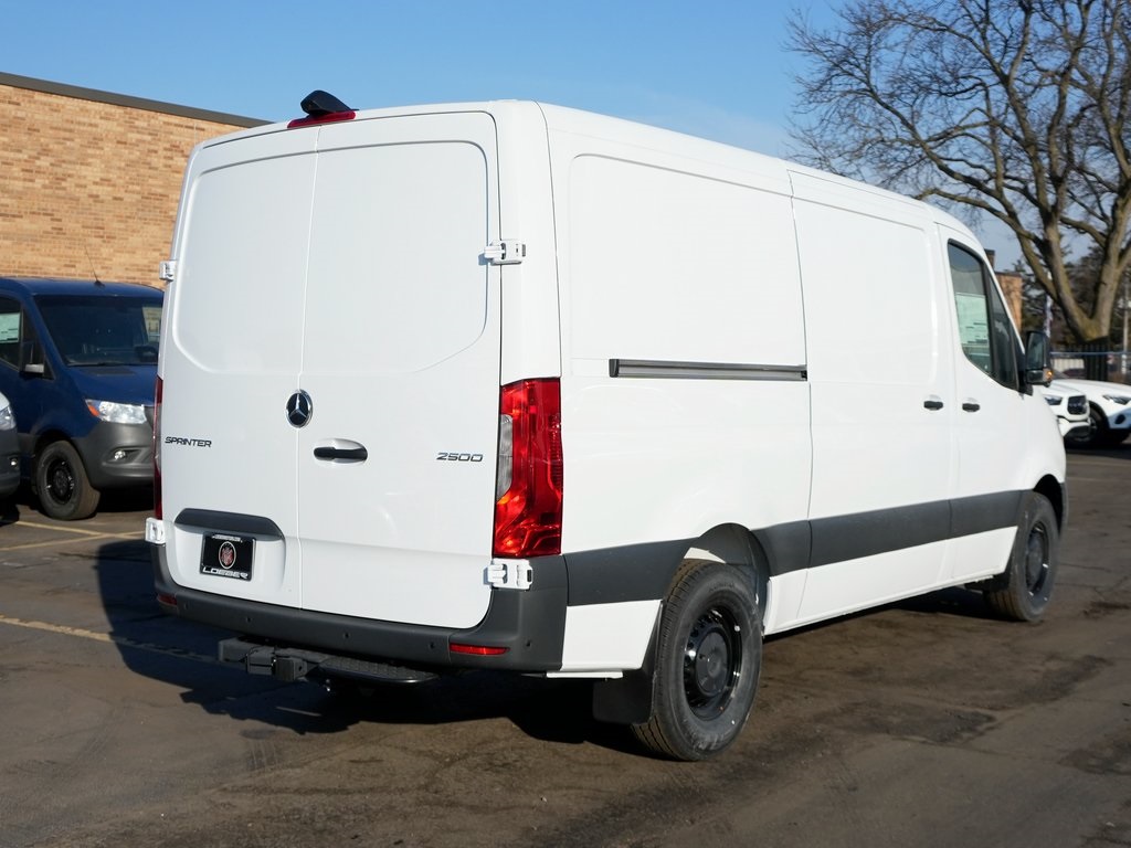 new 2026 Mercedes-Benz Sprinter 2500 car, priced at $59,607