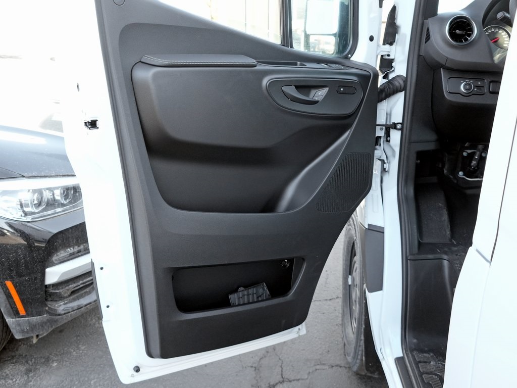 new 2026 Mercedes-Benz Sprinter 2500 car, priced at $59,607