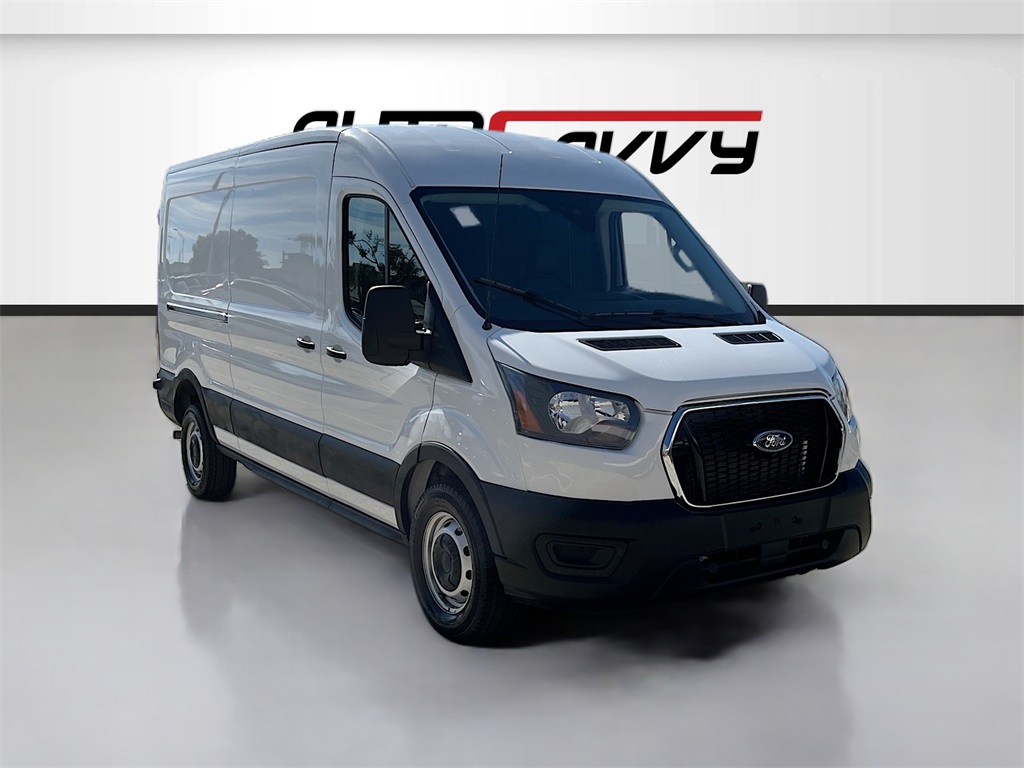 2024 Ford Transit Van Base's photo