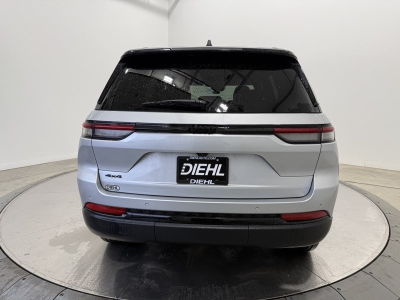 2025 Jeep Grand Cherokee Altitude X photo 4