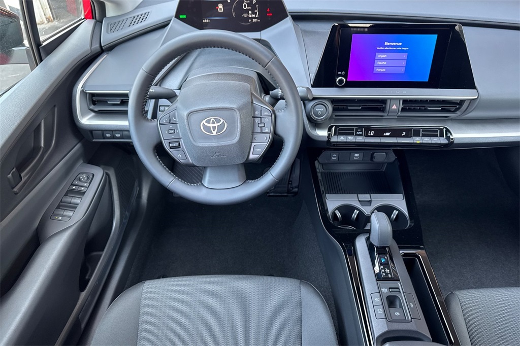 2026 Toyota Prius LE photo 12