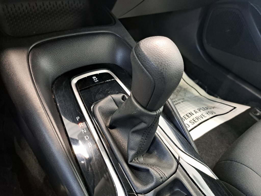2022 Toyota Corolla LE Sedan 4 Dr. FWD 14