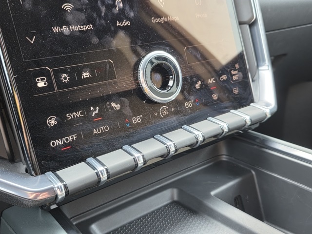2024 GMC Acadia AT4