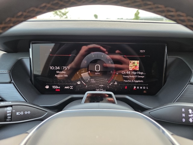 2024 GMC Acadia AT4