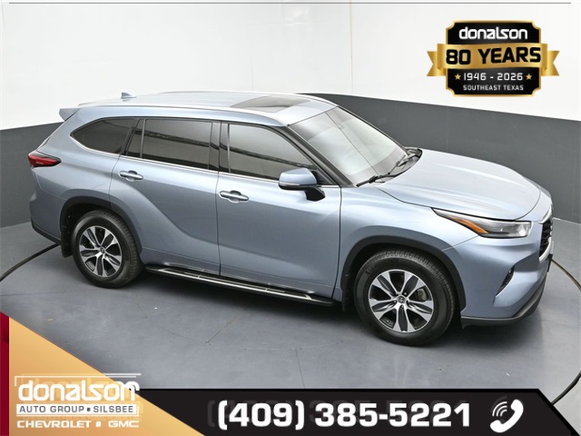used 2021 Toyota Highlander car, priced at $25,261