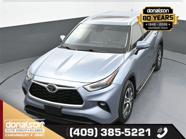 used 2021 Toyota Highlander car, priced at $25,261