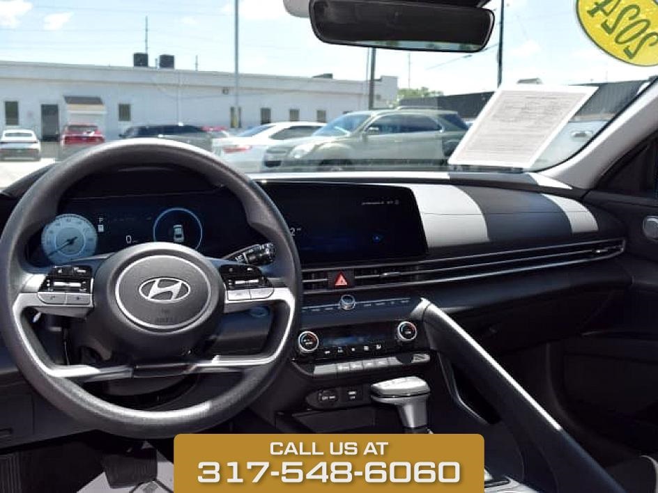 2024 Ecotronic Gray Hyundai Elantra SEL FWD Sedan
