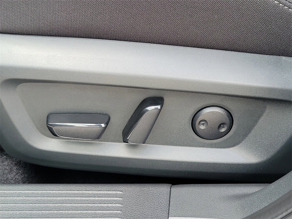 new 2026 Nissan Rogue car, priced at $26,808