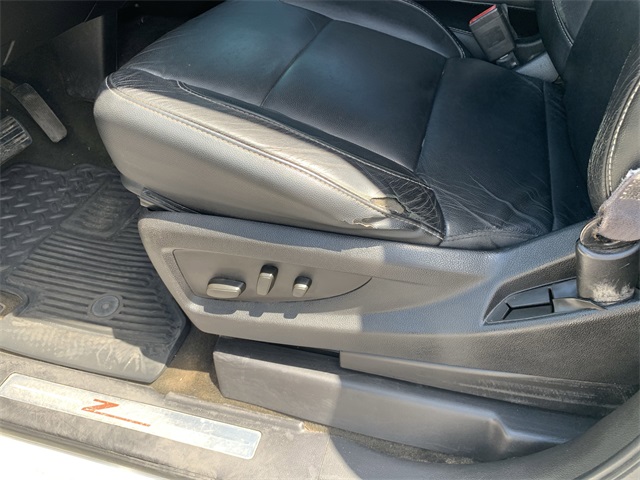 2015 White Diamond Tricoat Chevrolet Silverado 1500 LT 4X4 Truck