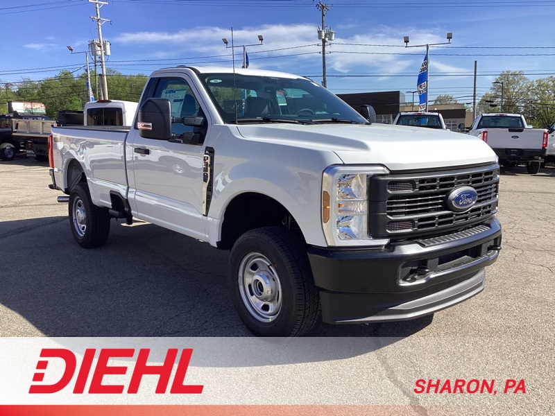 2025 Ford F-350 Super Duty XL's photo