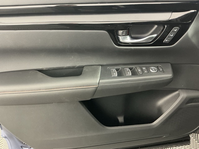 new 2026 Honda CR-V Hybrid car, priced at $43,700