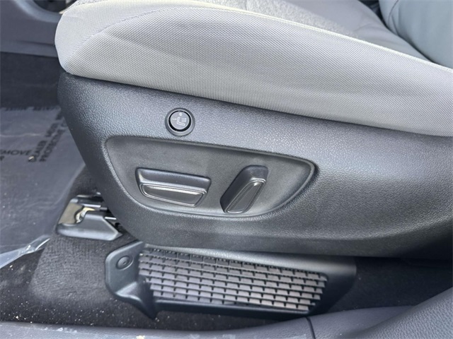 Used 2023 Toyota Sienna Van