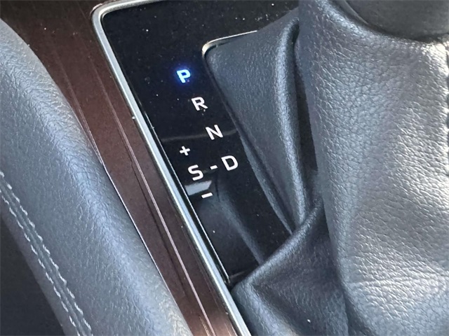 Used 2023 Toyota Sienna Van