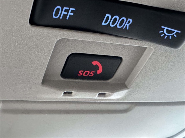 Used 2023 Toyota Sienna Van