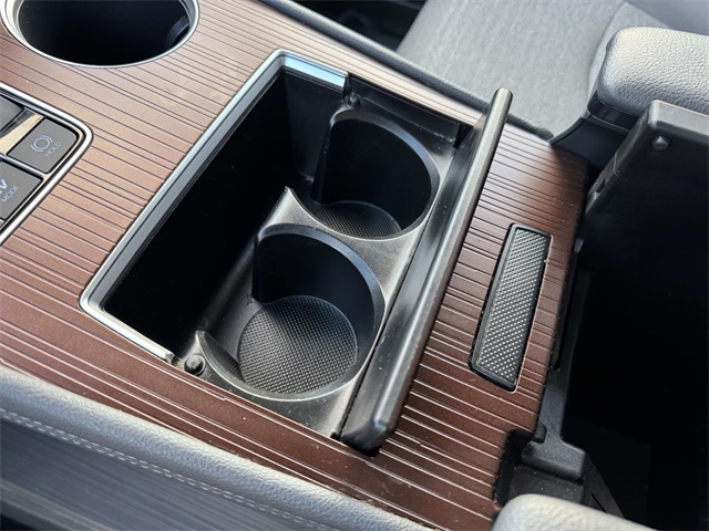 Used 2023 Toyota Sienna Van