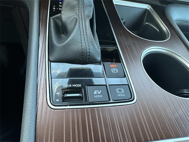 Used 2023 Toyota Sienna Van