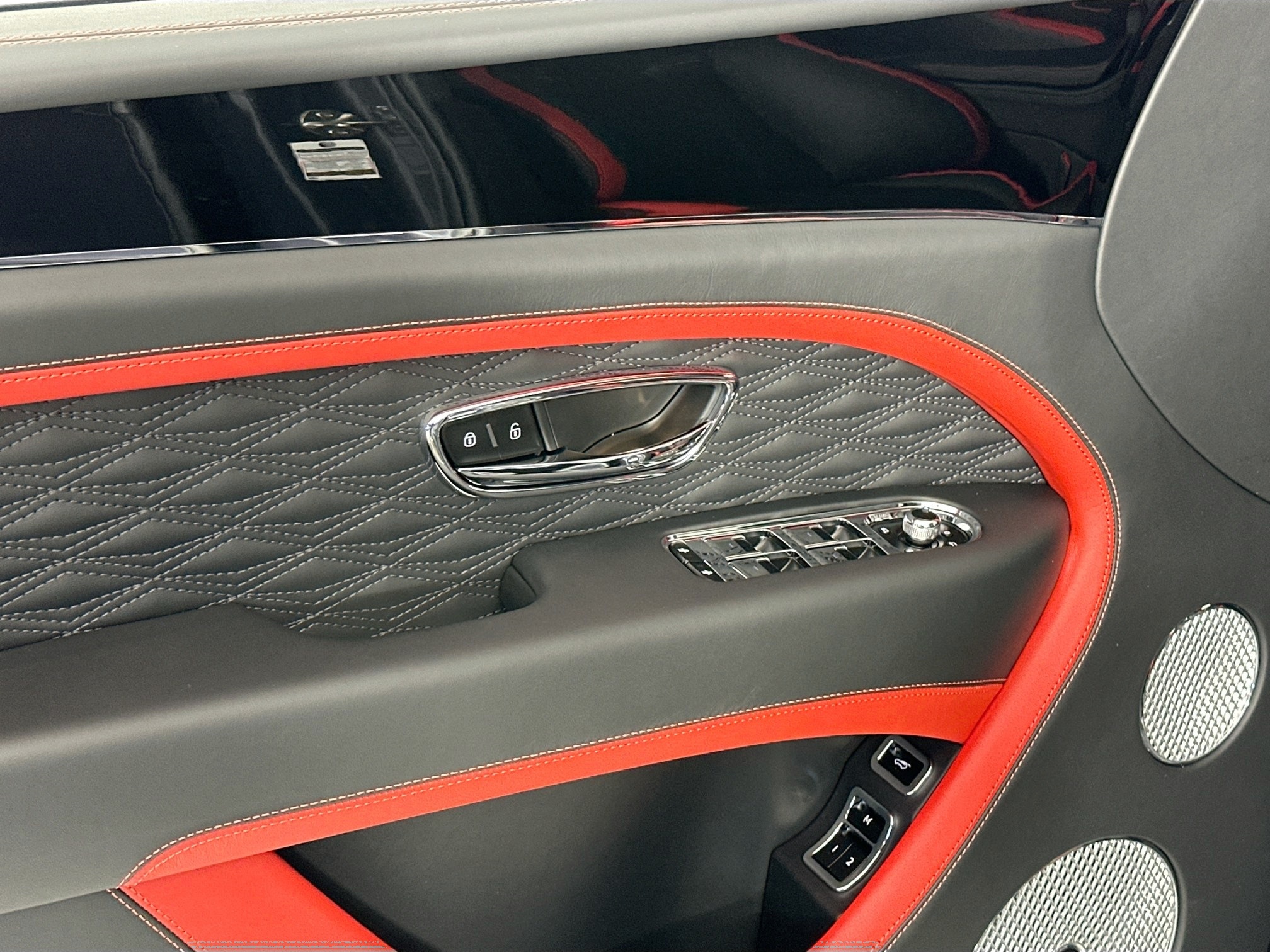 new 2026 Bentley Bentayga car