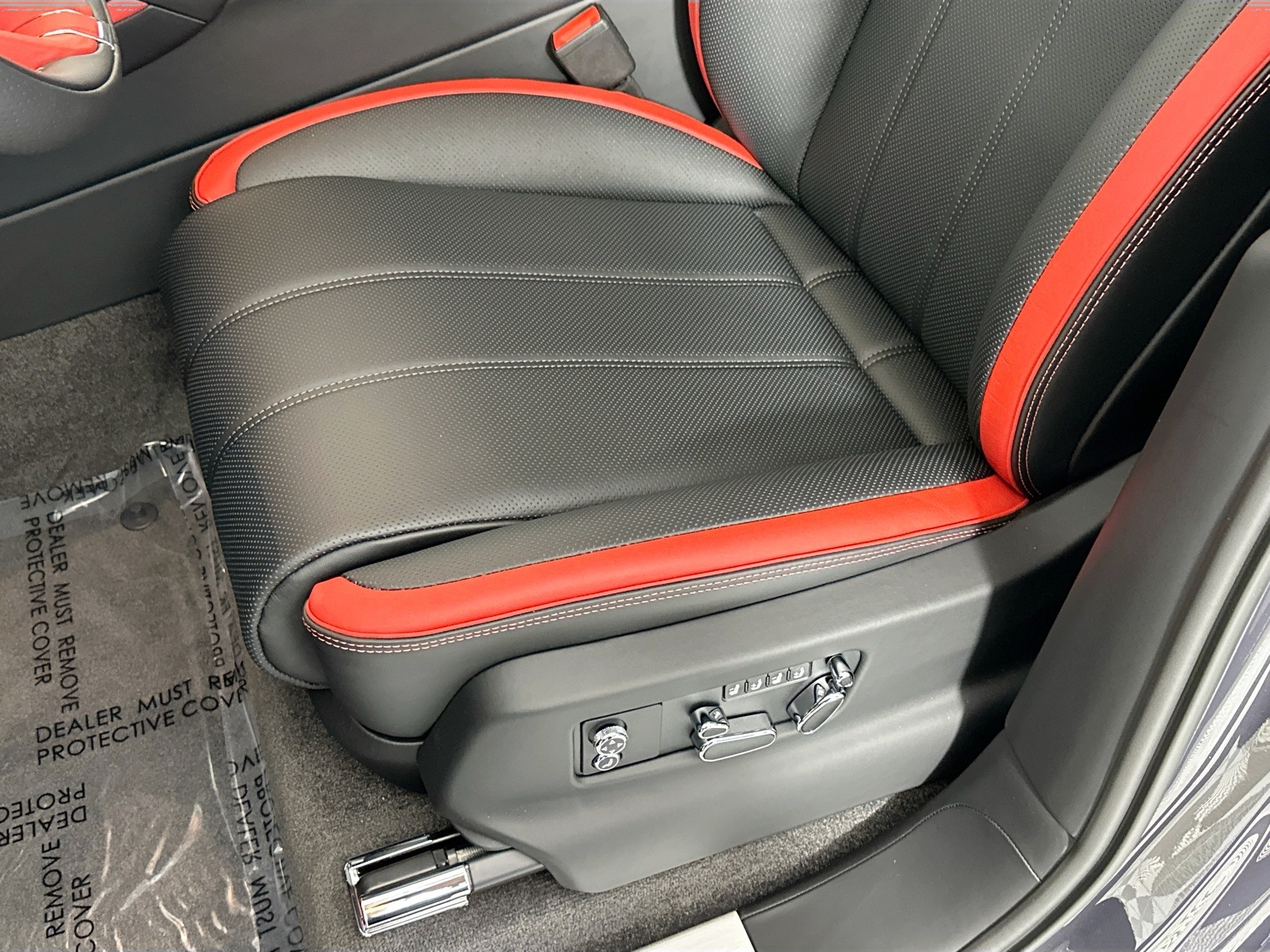 new 2026 Bentley Bentayga car