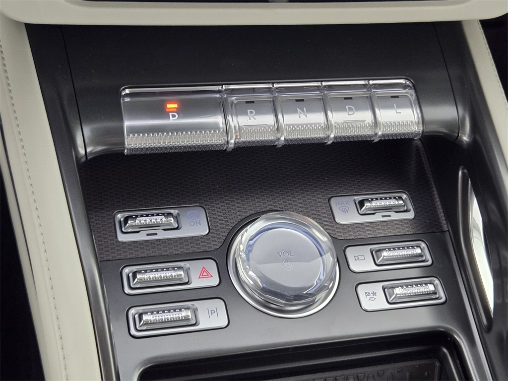 new 2026 Lincoln Nautilus car, priced at $65,030