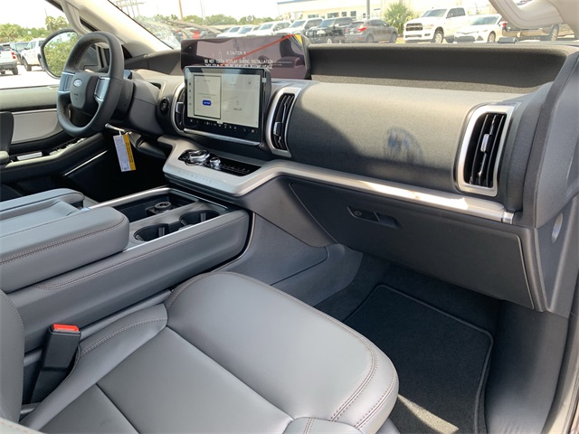 2025 Dark Matter Gray Metallic Ford Expedition Active 4X4 SUV