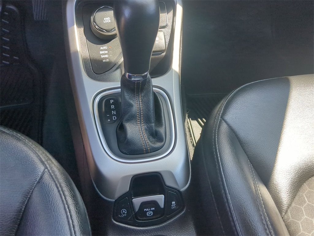 2020 Jeep Compass Latitude photo 18