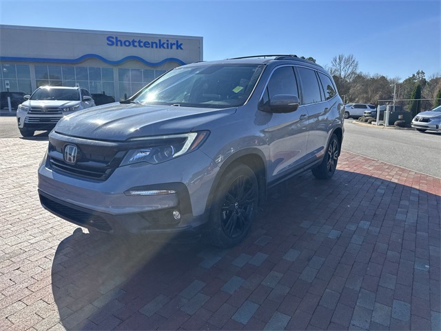 2022 Honda Pilot SE's photo