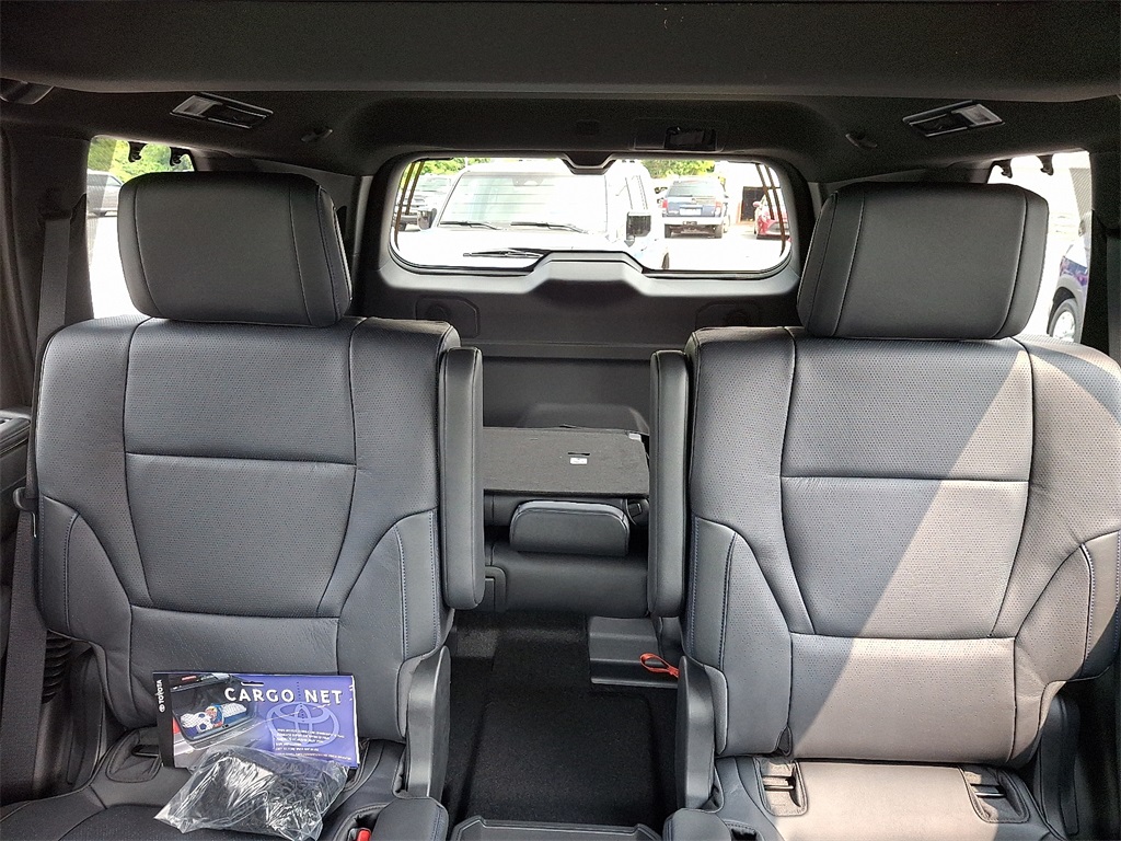 2026 Toyota Sequoia Platinum photo 13