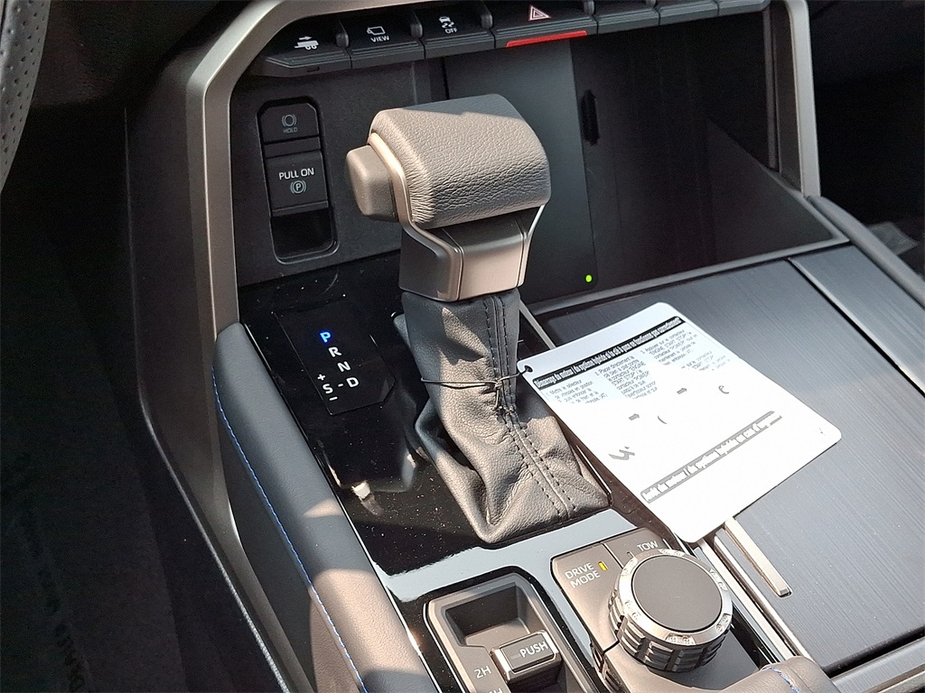 2026 Toyota Sequoia Platinum photo 17