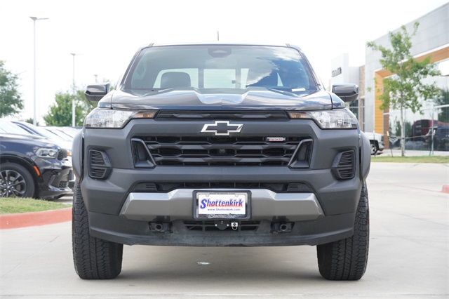2023 Chevrolet Colorado Trail Boss photo 2