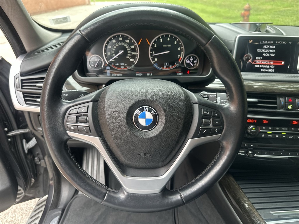 X5 xDrive50i