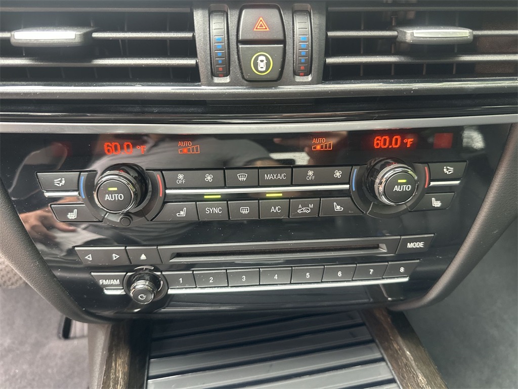 X5 xDrive50i