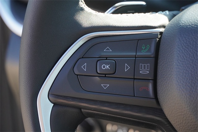 2025 Jeep Grand Cherokee Altitude X photo 25