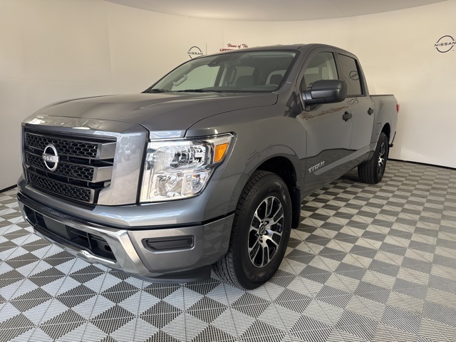 2024 Gun Metallic Nissan Titan SV Truck