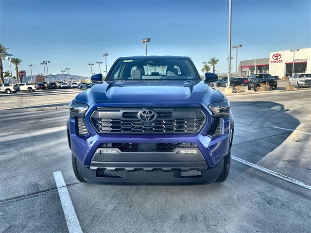 2025 Toyota Tacoma TRD Off-Road Double Cab photo 2