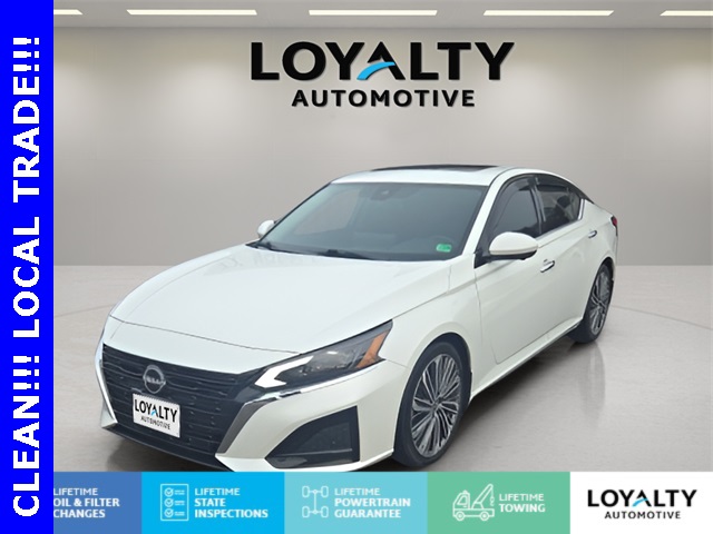 2023 Nissan Altima SL's photo