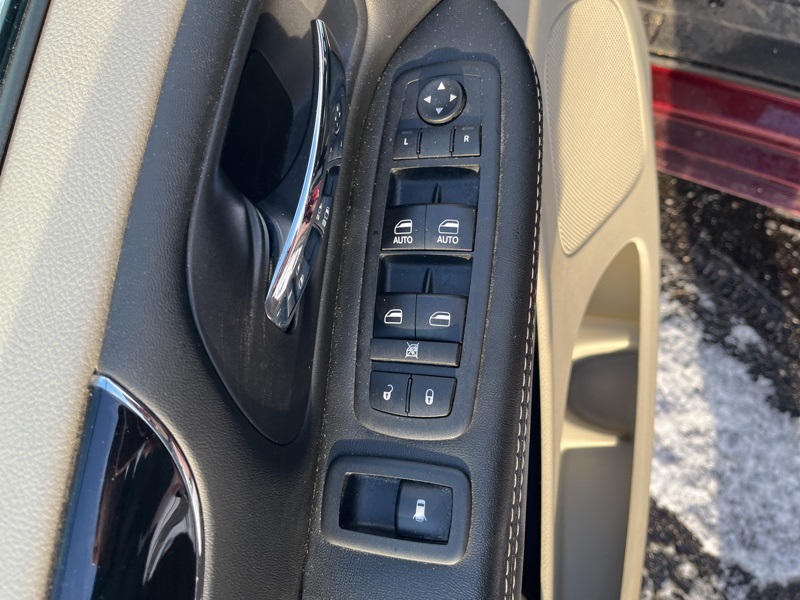 Used 2018 Dodge Grand Caravan Van