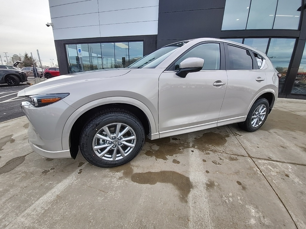 2025 Mazda CX-5 S Preferred package's photo