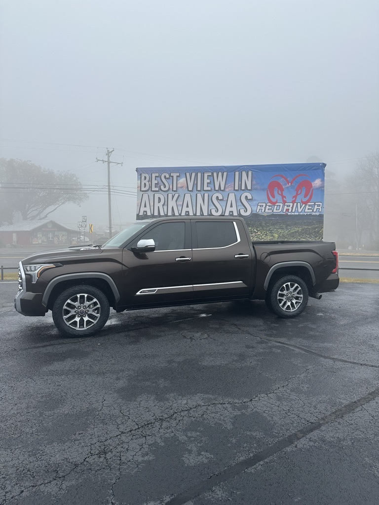 2023 Toyota Tundra 1794 Edition photo 3