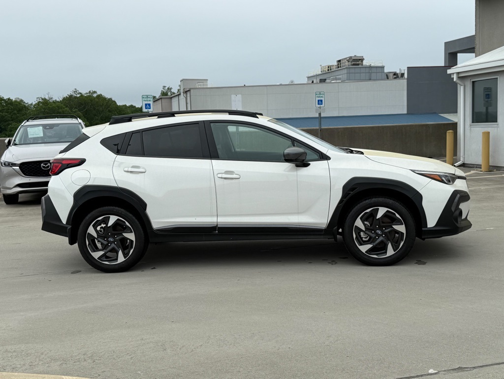 2024 Subaru Crosstrek Limited photo 3