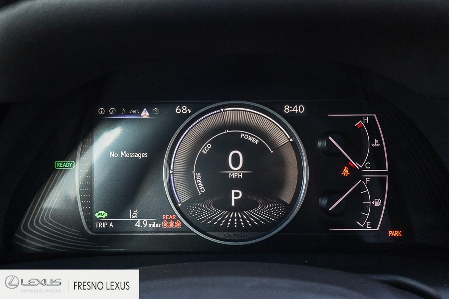 2025 Lexus ES 300h photo 22