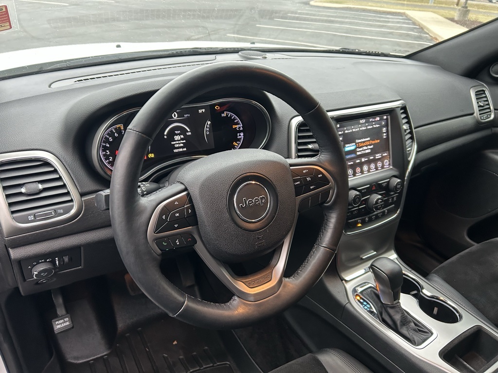 used 2018 Jeep Grand Cherokee car, priced at $13,373