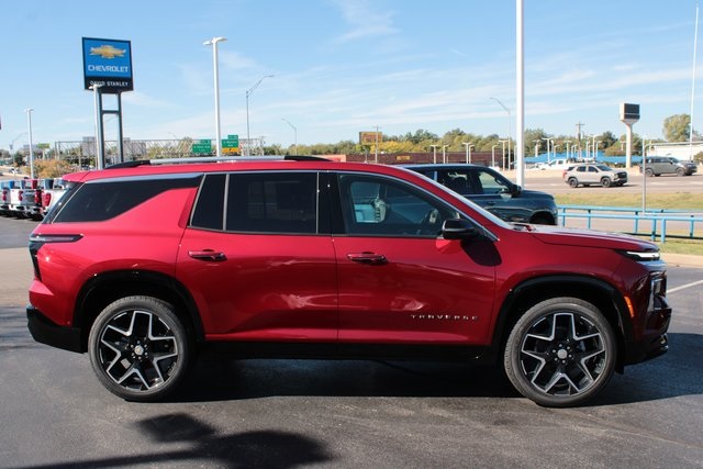 new 2026 Chevrolet Traverse car, priced at $57,490