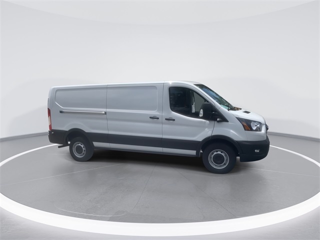 2024 Ford Transit photo 8