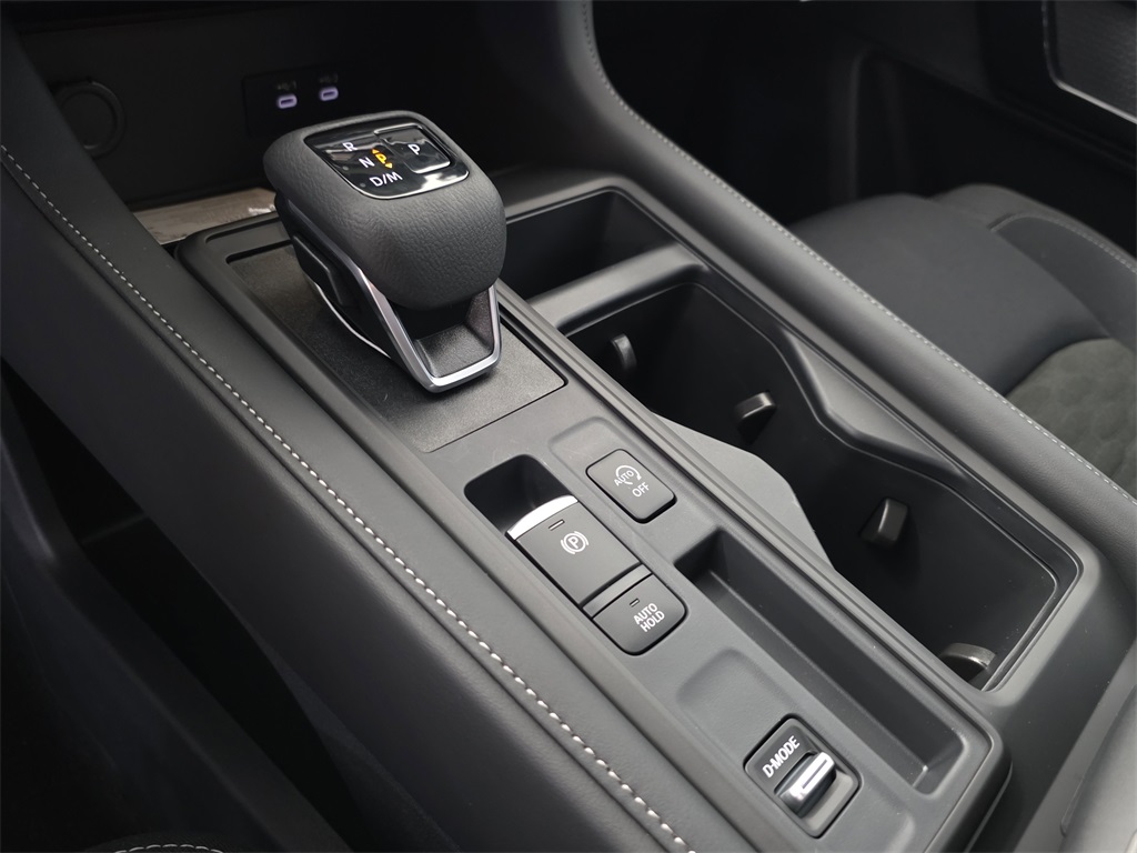 new 2026 Nissan Pathfinder car, priced at $34,508